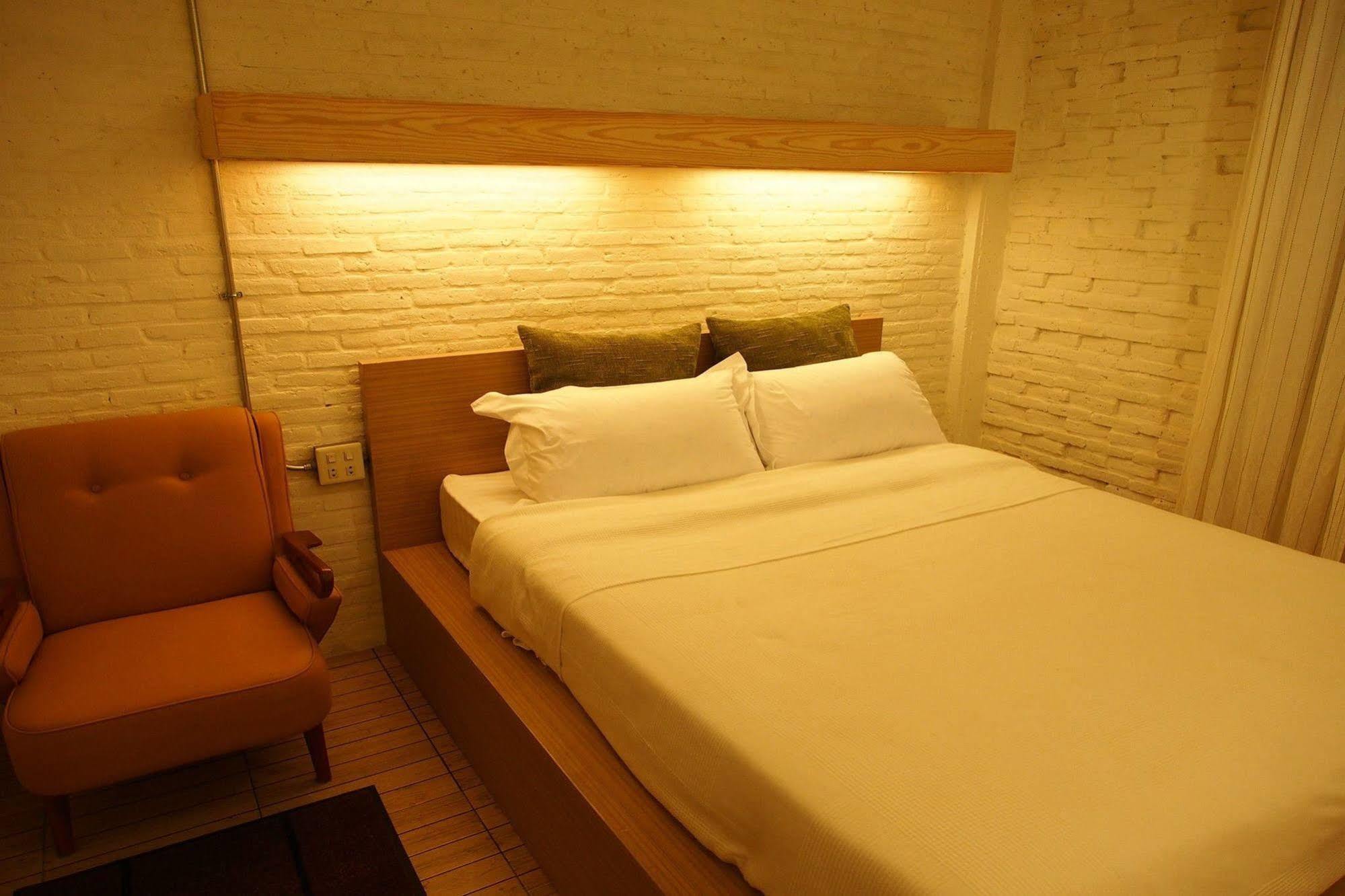 Srinual Lodge Nan Εξωτερικό φωτογραφία