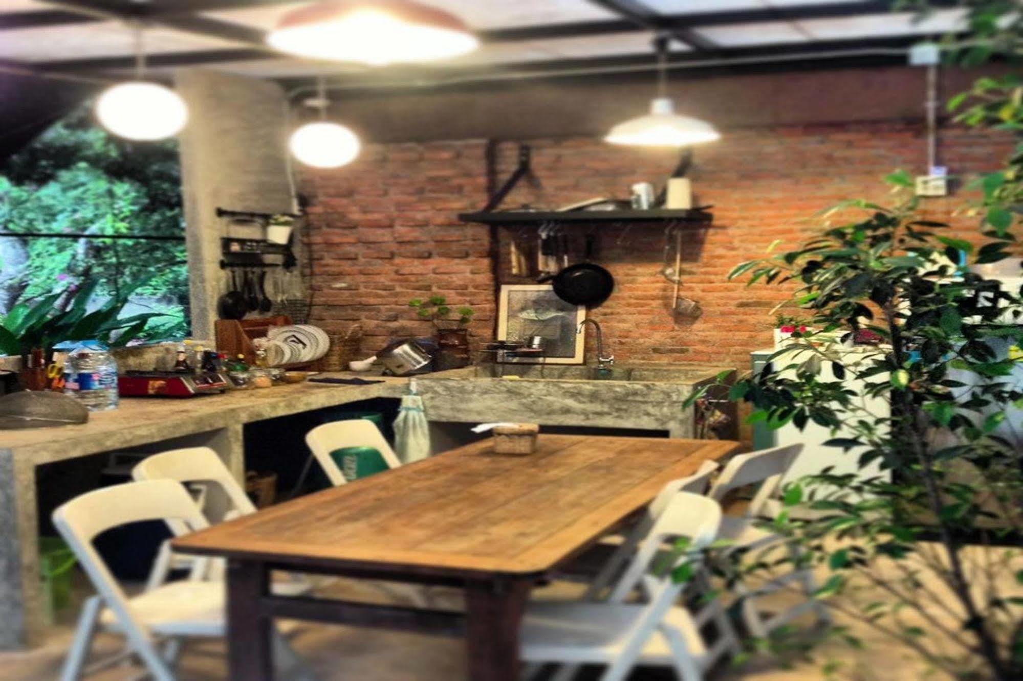 Srinual Lodge Nan Εξωτερικό φωτογραφία